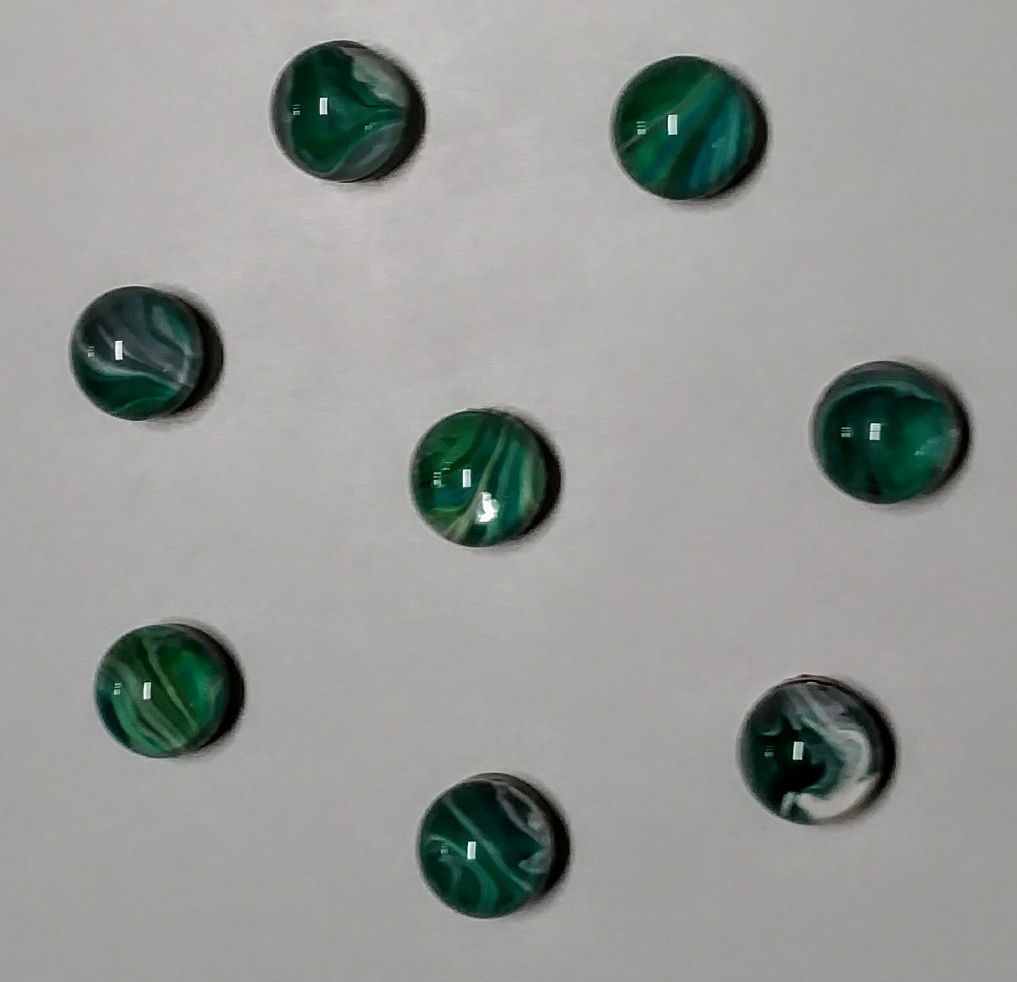 Dot magnets set of 8
